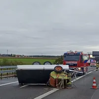 469d3680-fa82-4d6f-9cef-f45463e980af.jpg